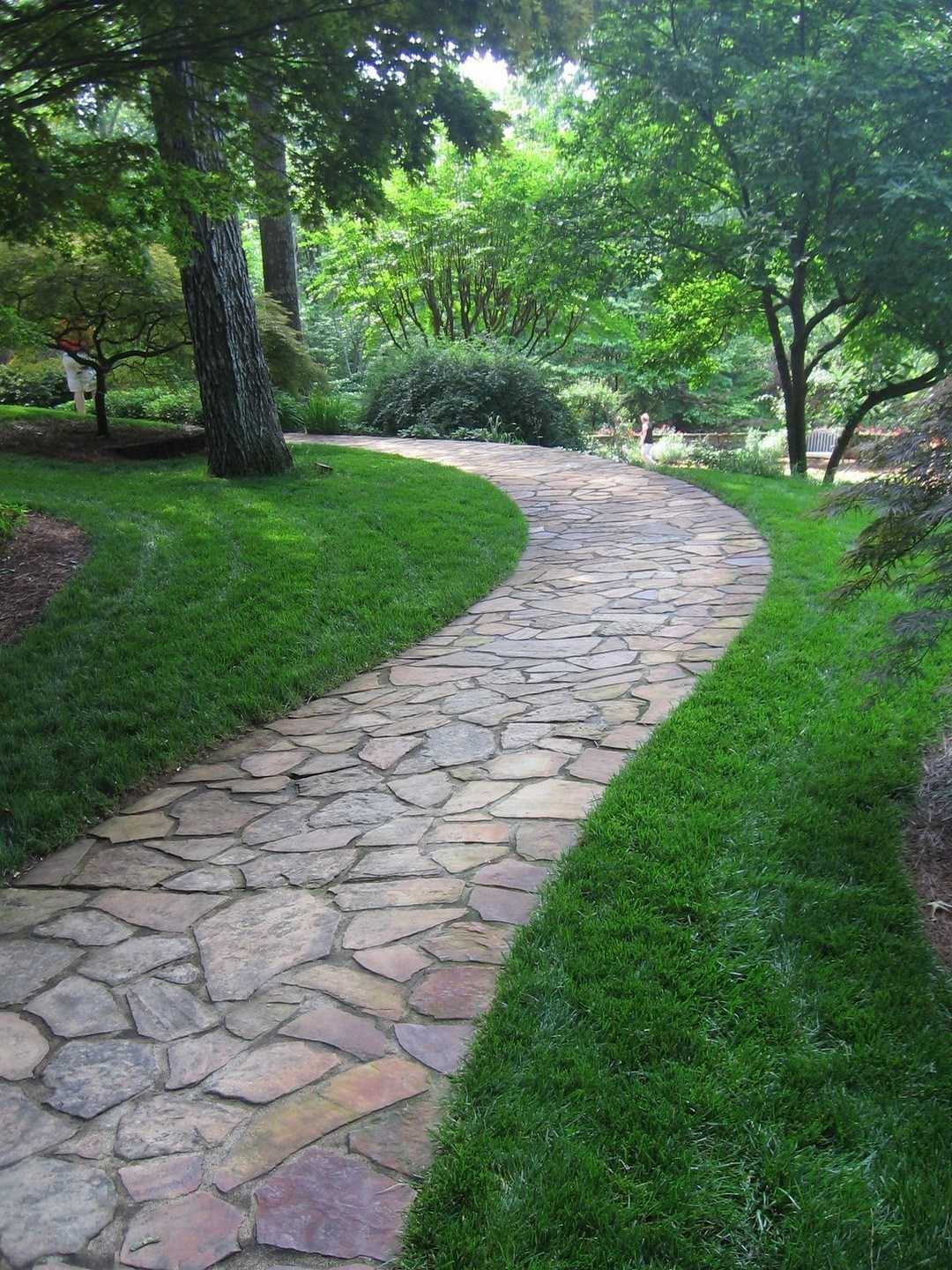 40 Simply Amazing Walkway Ideas For Your Yard - Page 12 of ...