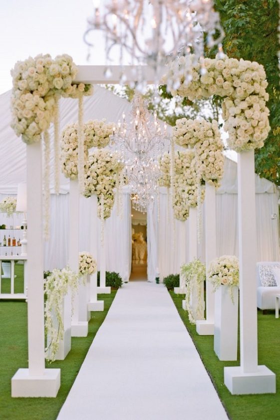 30 Wedding Walkway Ideas Everyone Want To Copy Page 14 Gardenholic 