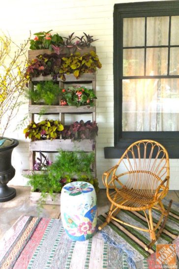 30 Vertical Planter Ideas That Show Your Creativity - Gardenholic